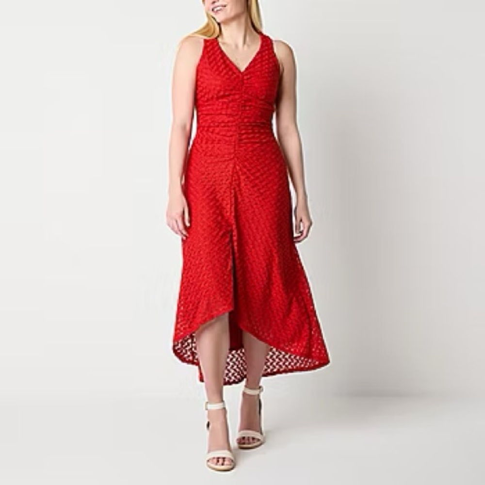 Elegant Red Sleeveless Dress